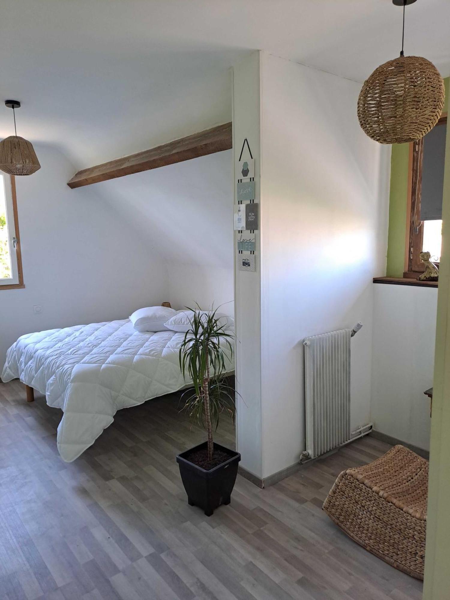 Hotel La Jufe Cormeilles  Esterno foto
